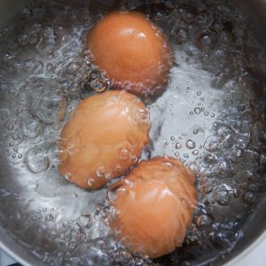 Minéraux présents dans l’eau de cuisson des œufs