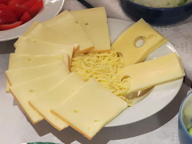 Quelle quantité de fromage à raclette par personne ?