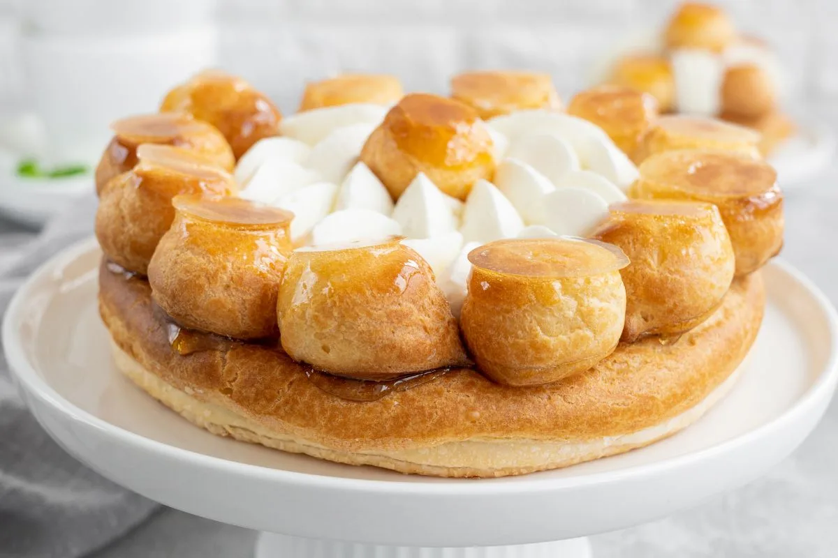 Les Gâteaux Des Saints