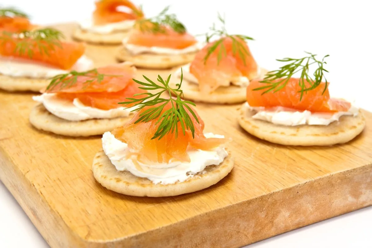 Blinis Saumon Et Chantilly Aux Herbes