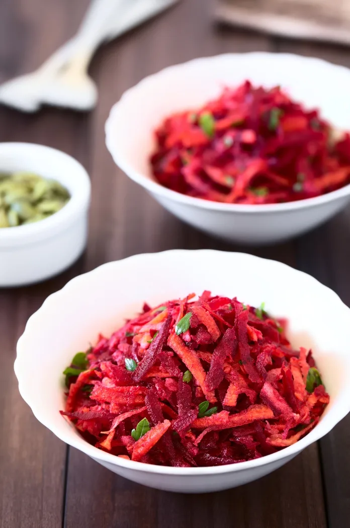 Salade De Carottes Râpées Et Betteraves