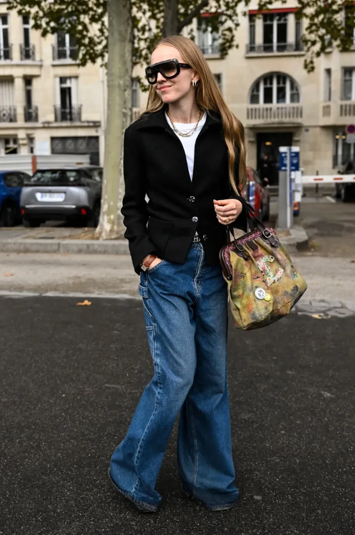 T Shirt Blanc Et Veste Noire Daniel Zuchnik Getty Images