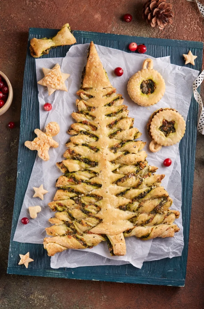 Recette Du Sapin De Noël, Garni À La Ricotta Et Aux Épinards