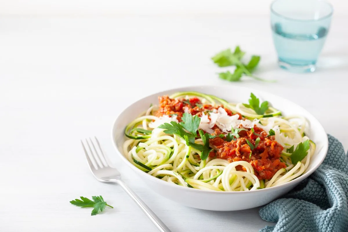 Spaghetti De Courgette à La Bolognaise