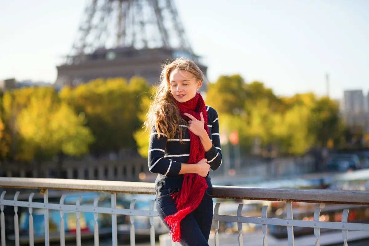 5 conseils pour adopter l'élégance naturelle des parisiennes